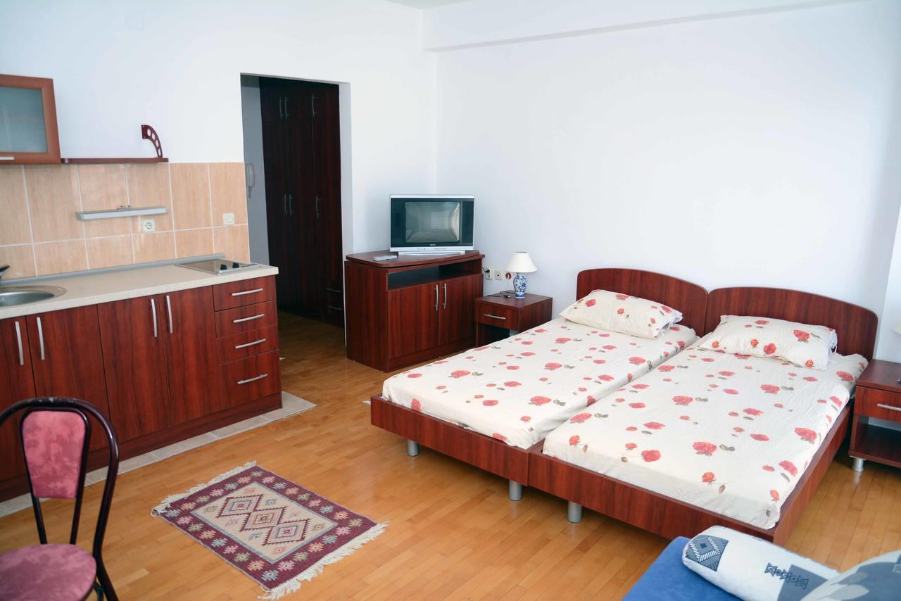 Vila Delfin Ohrid Ngoại thất bức ảnh