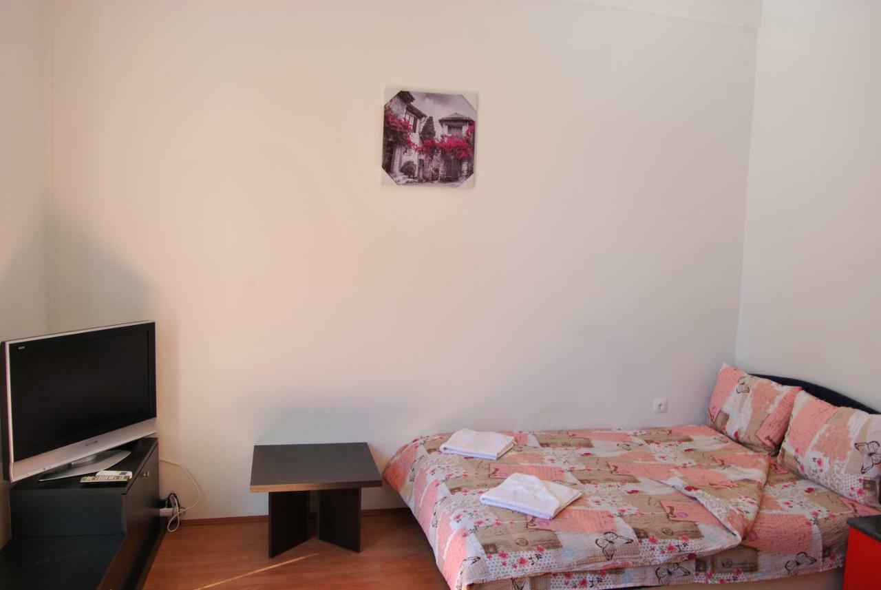 Vila Delfin Ohrid Ngoại thất bức ảnh