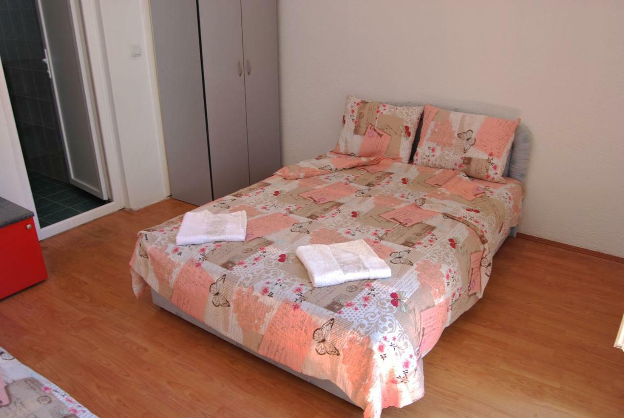 Vila Delfin Ohrid Ngoại thất bức ảnh