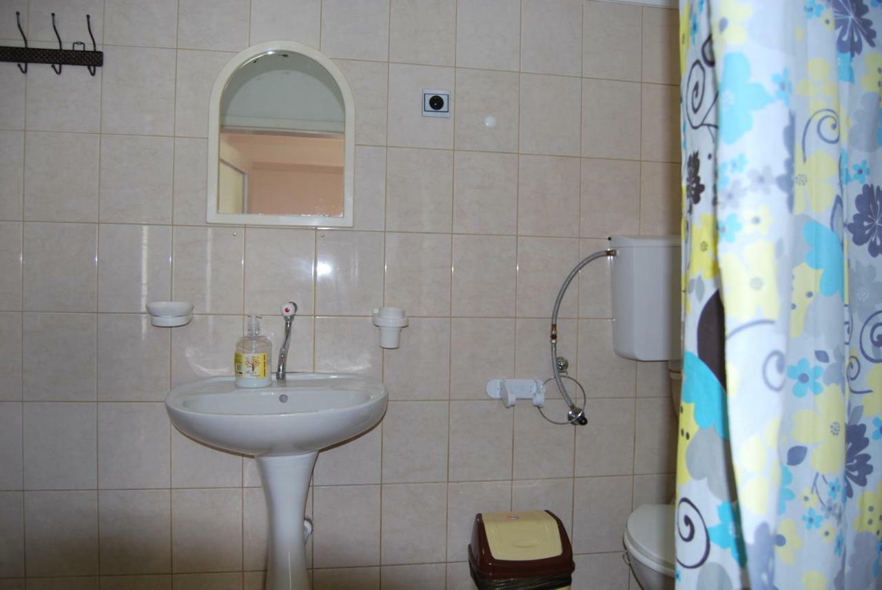 Vila Delfin Ohrid Ngoại thất bức ảnh